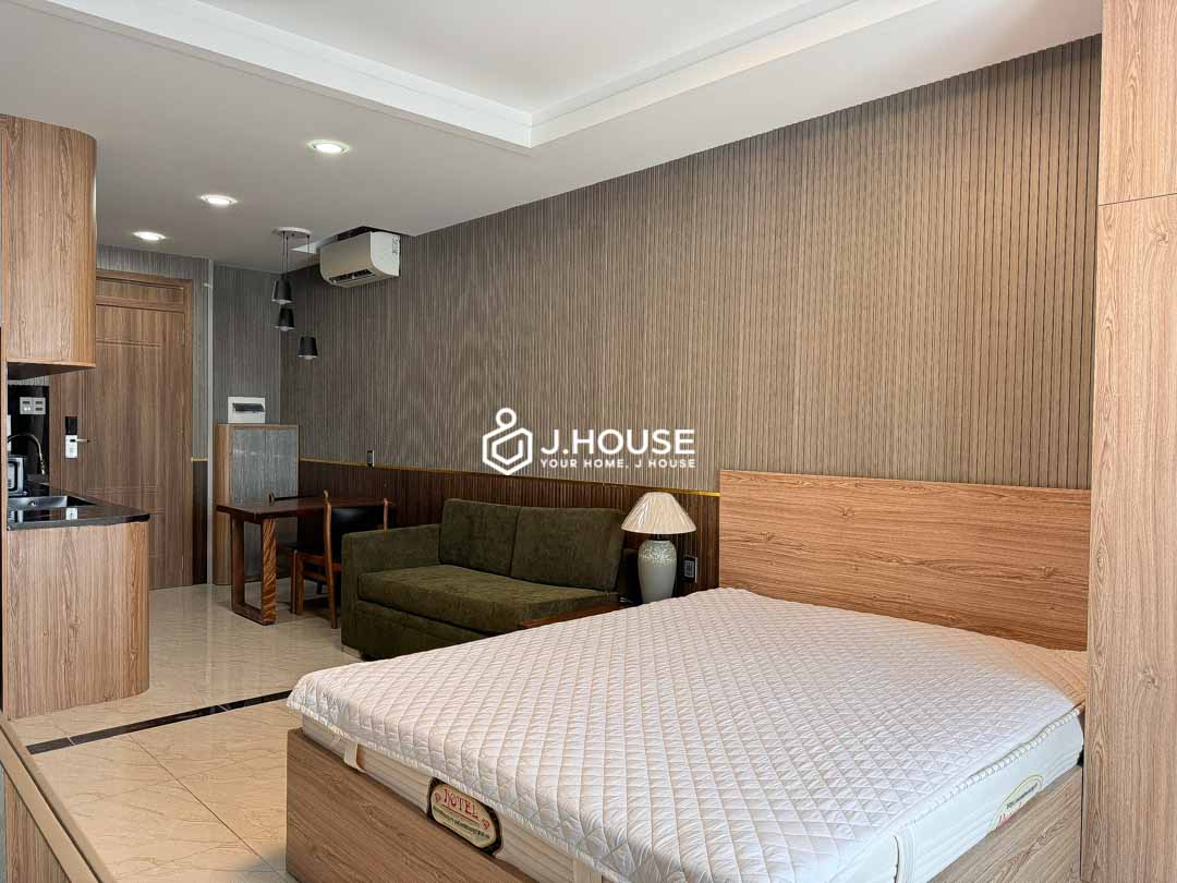 Modern furnished studio apartment for rent in Thao Dien District 2