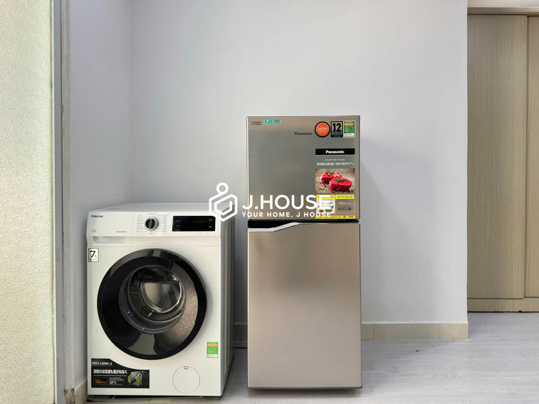 Studio With Private Washer in Phu Nhuan near Gia Dinh Park - Damara