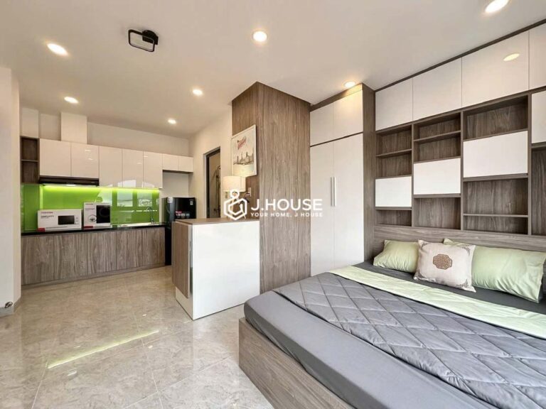 Unique Arched Window Studio Apartment For Rent in Tan Binh - Joo House 19 Thuê Studio Cửa Sổ Vòng Tân Bình Gần Sân Bay TSN - Joo House