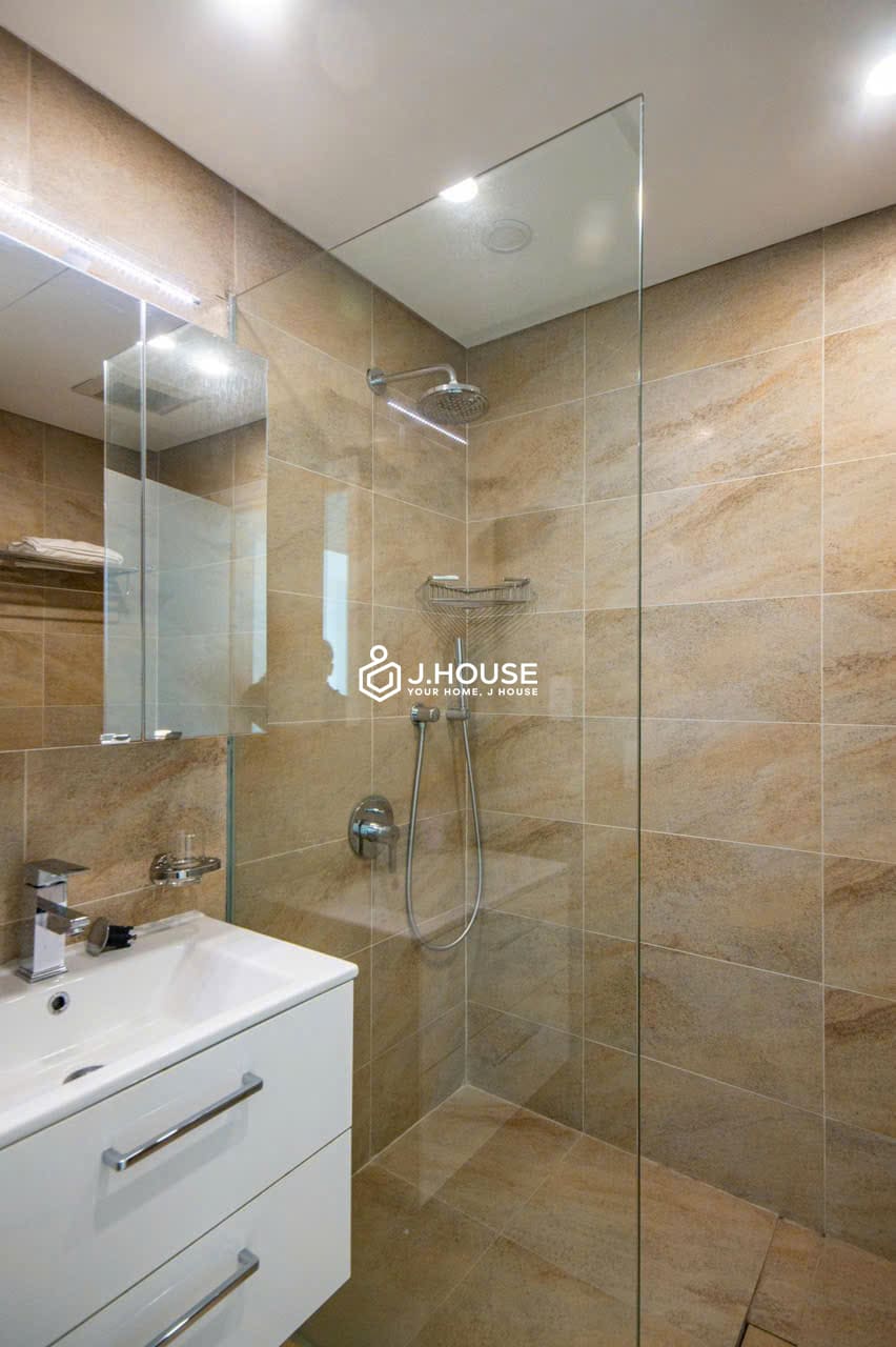 2-bedroom Leman Luxury apartment for rent in HCMC