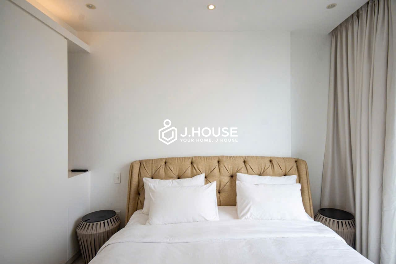 2-bedroom Leman Luxury apartment for rent in HCMC