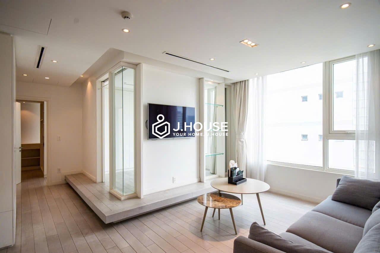 2-bedroom Leman Luxury apartment for rent in HCMC