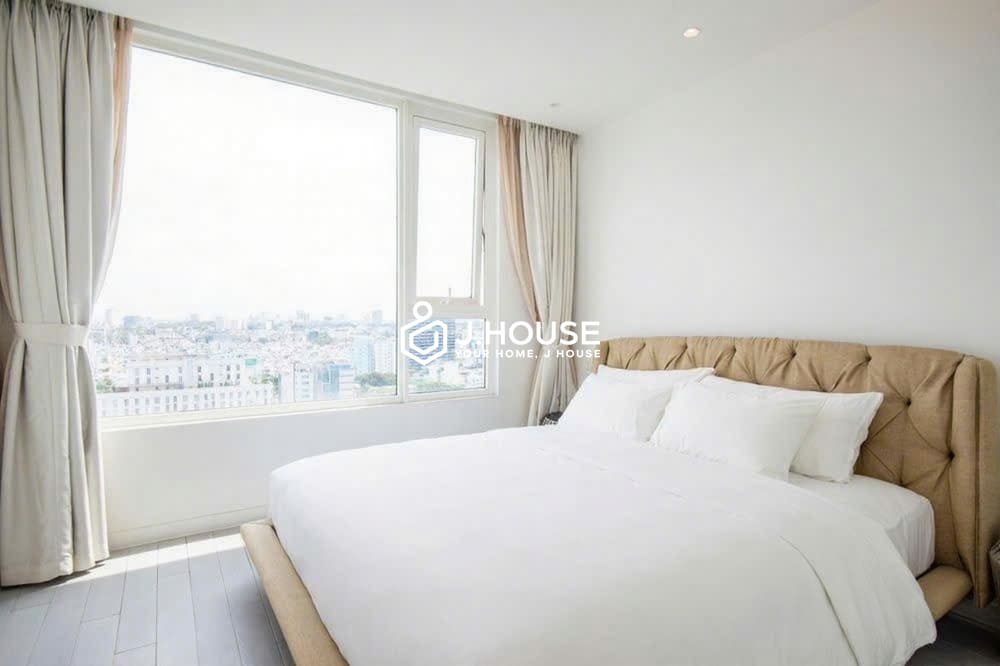 3-bedroom Leman Luxury apartment for rent in District 3, HCMC