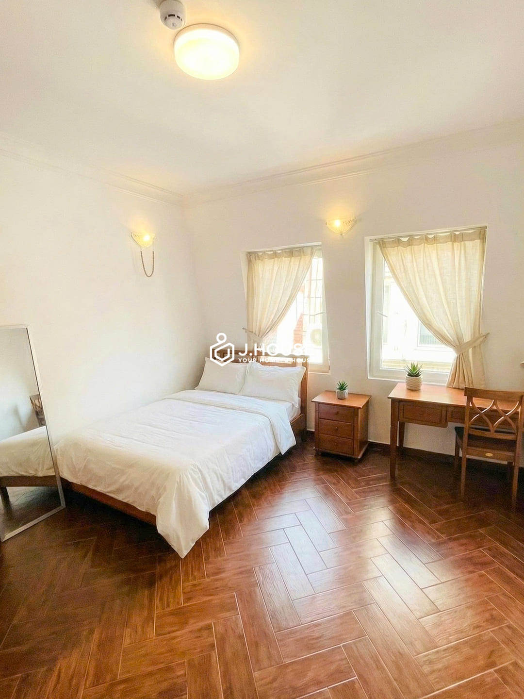 4 bedroom apartment for rent in Thao Dien, District 2, HCMC