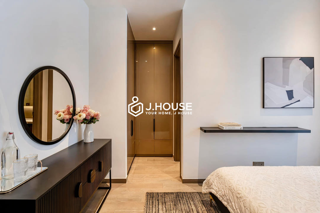 Apartment for rent at The Marq, D1 - 4-br apartment with private elevator