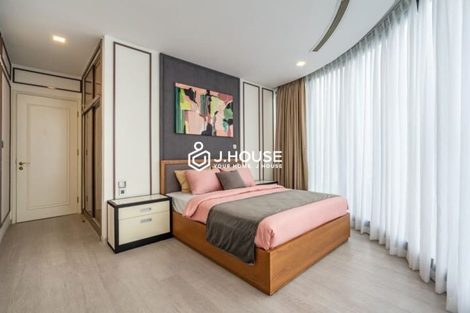 Corner 3-bedroom Vinhomes Golden River apartment for rent in HCMC
