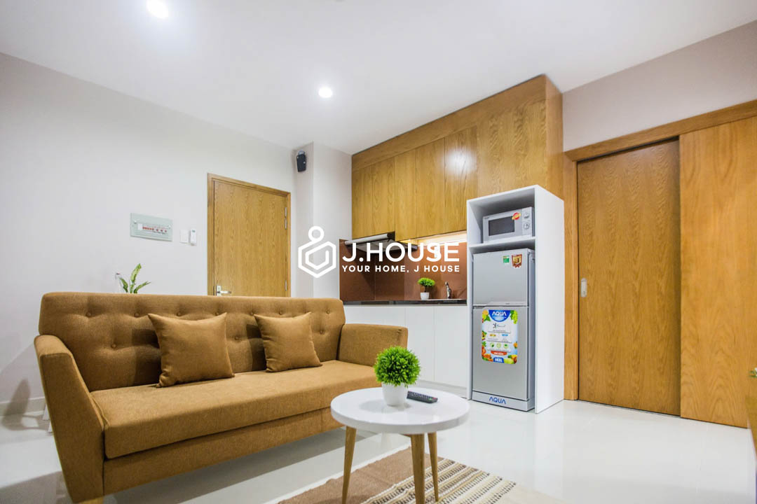 Cozy 1-Bedroom near Canal for Rent in Binh Thanh - GK Garden