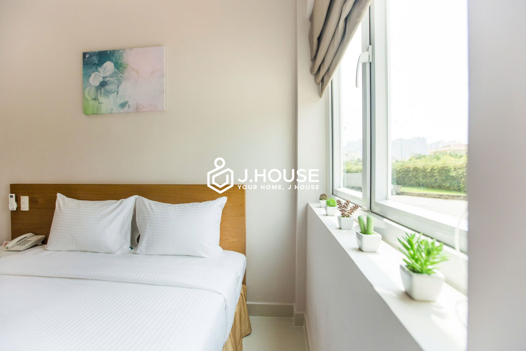 Cozy 1-Bedroom near Canal for Rent in Binh Thanh - GK Garden