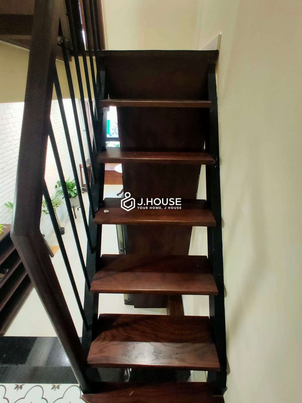 Cozy 1-Bedroom Duplex For Rent in Tan Dinh, District 1 -  GK Apartment