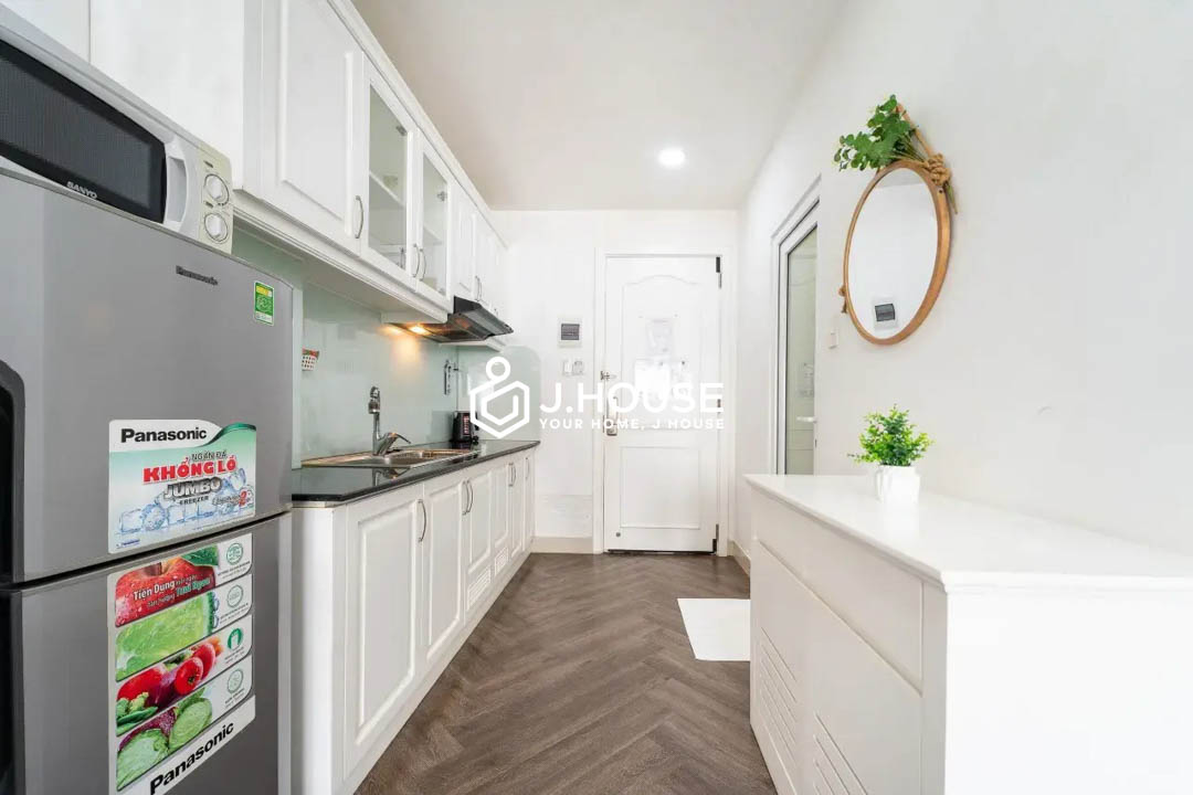 Elegant Deluxe Studio Apartment For Rent in District 7 - Sabina Residence