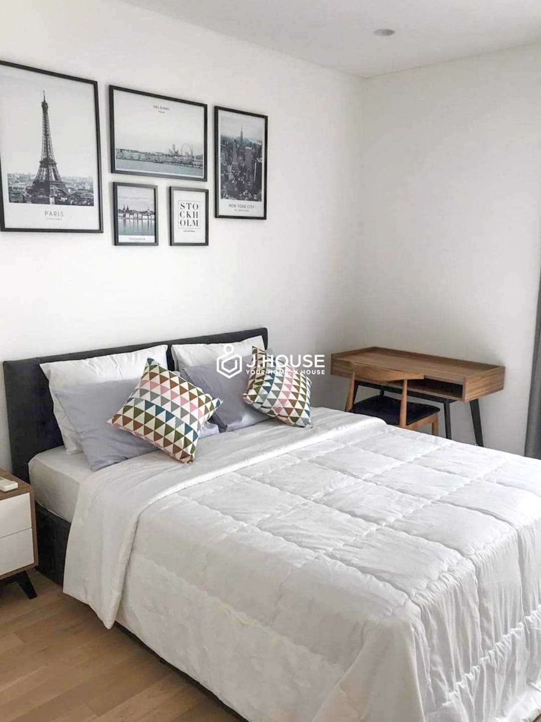 Modern 1-br apartment for rent at City Garden Binh Thanh, HCMC