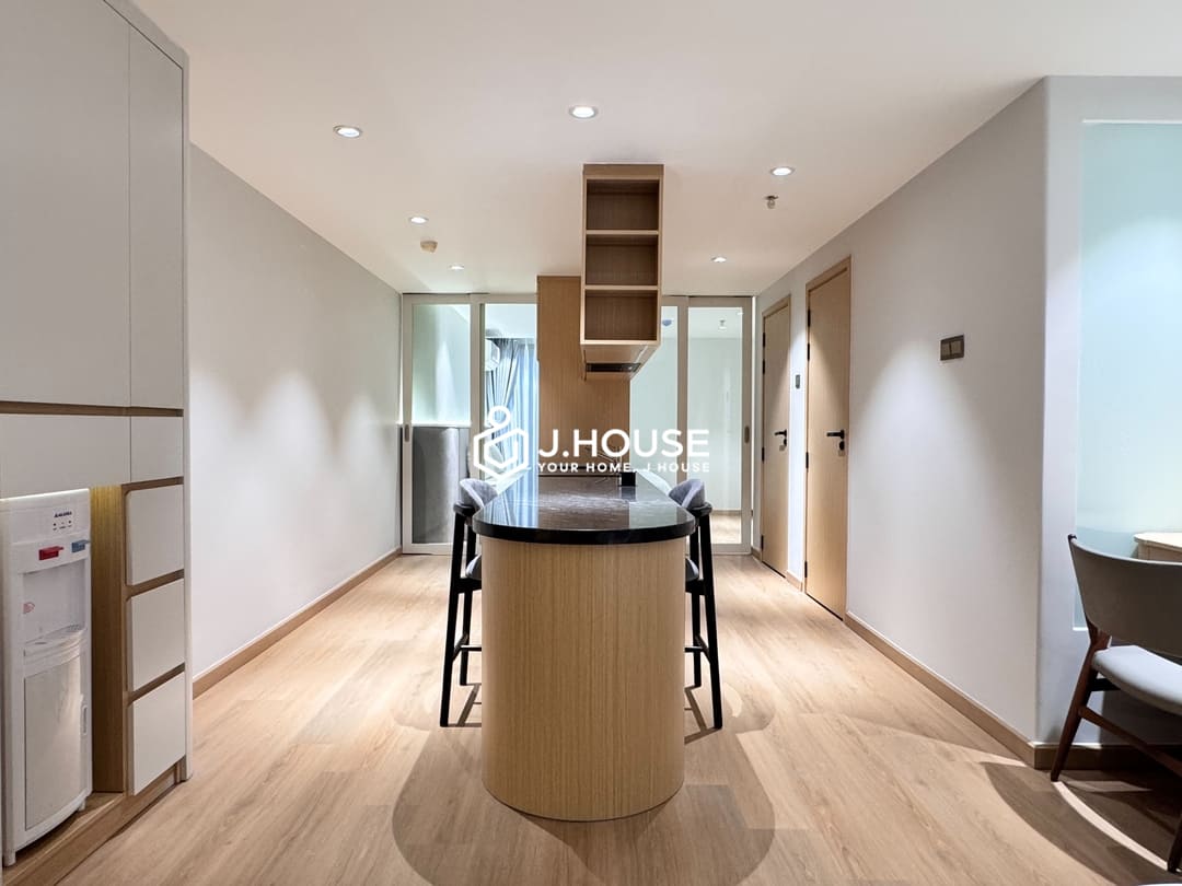 Luxurious 1-Bedroom with Gym & Bathtub For Rent - Lucky Residence Suites D3