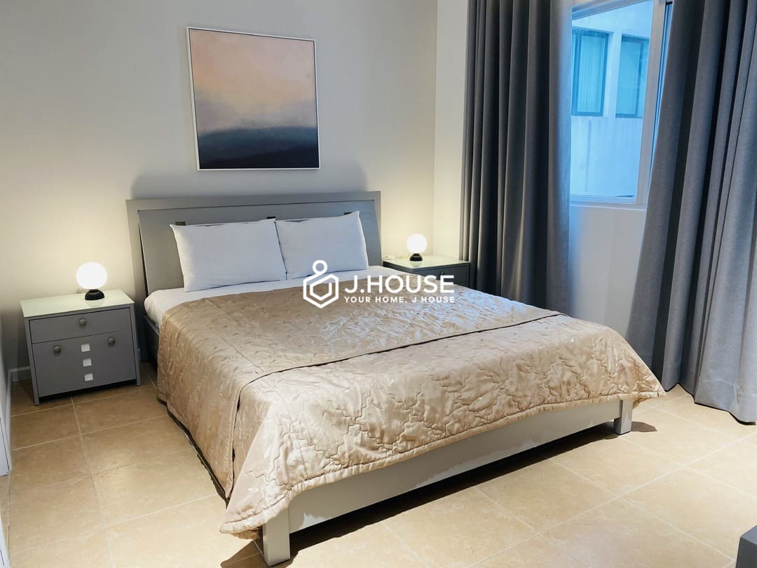 Cozy & Spacious 3-Bedroom Apartment for Rent in District 3 – Thien Son