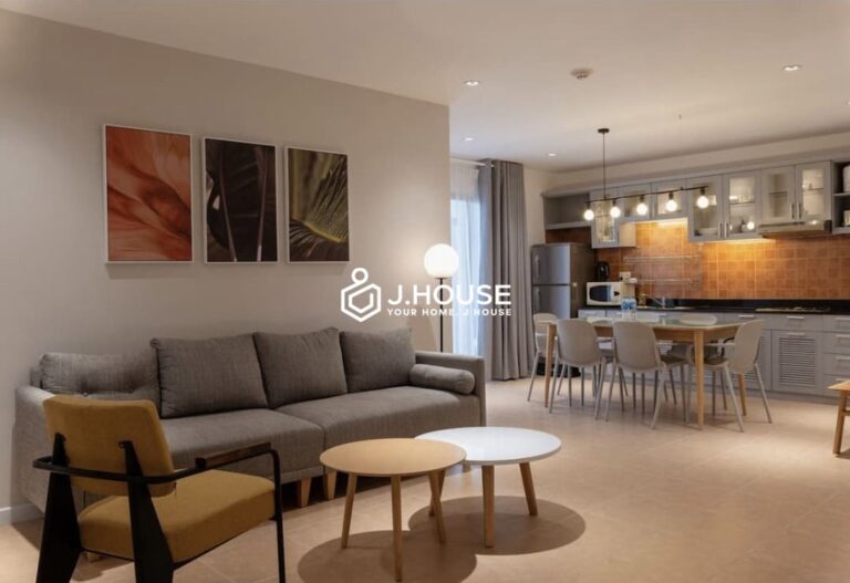 Cozy & Spacious 3-Bedroom Apartment for Rent in District 3 – Thien Son
