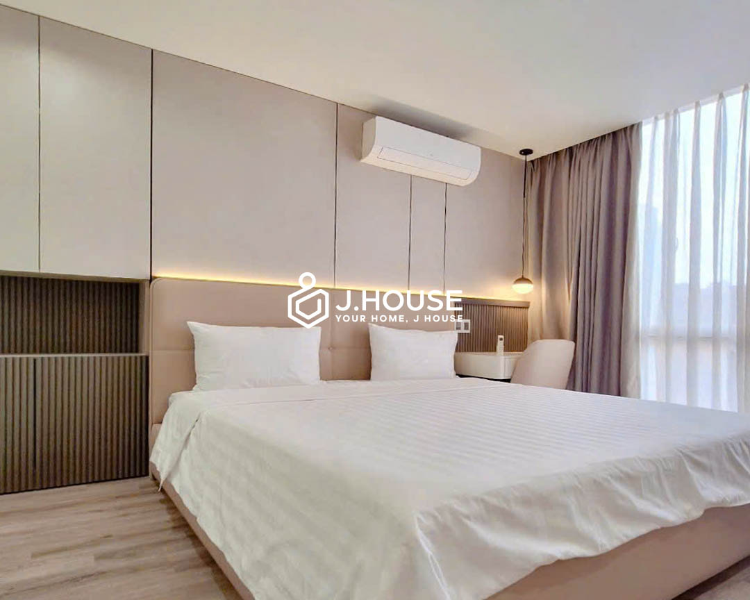 Premium 1-BR with Balcony Bathtub & Gym For Rent in D3 - Lucky Residence Suites