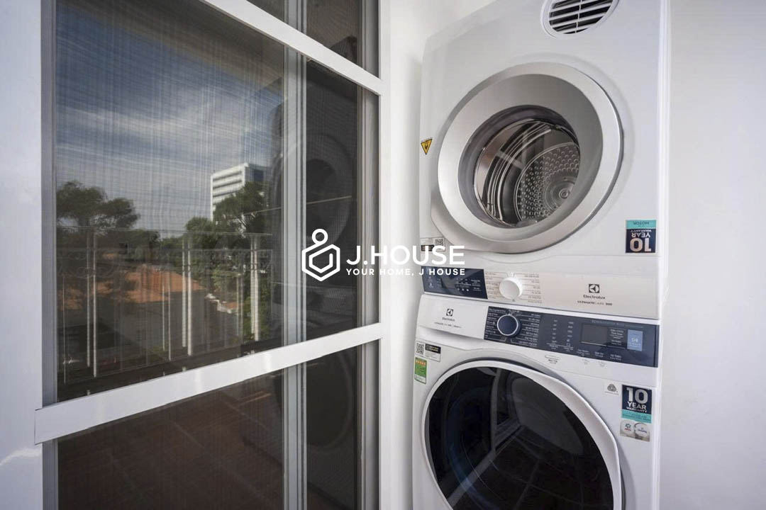 Premium & Comfortable 3-Bedroom For Rent in D3 at Thien Son Apartment