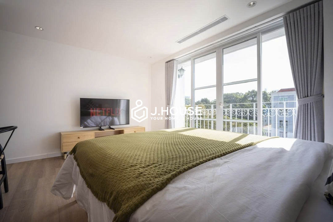 Premium & Comfortable 3-Bedroom For Rent in D3 at Thien Son Apartment