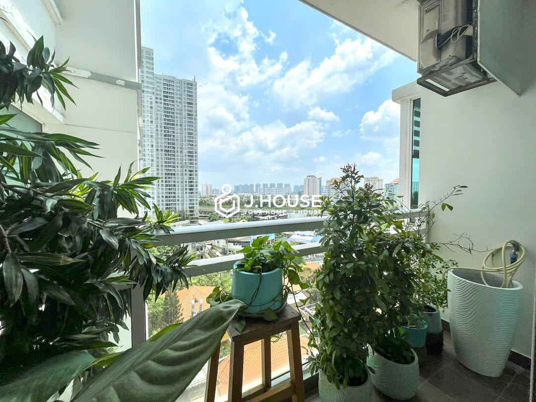 Rent a spacious 3 br Fideco Riverview apartment in Thao Dien, HCMC