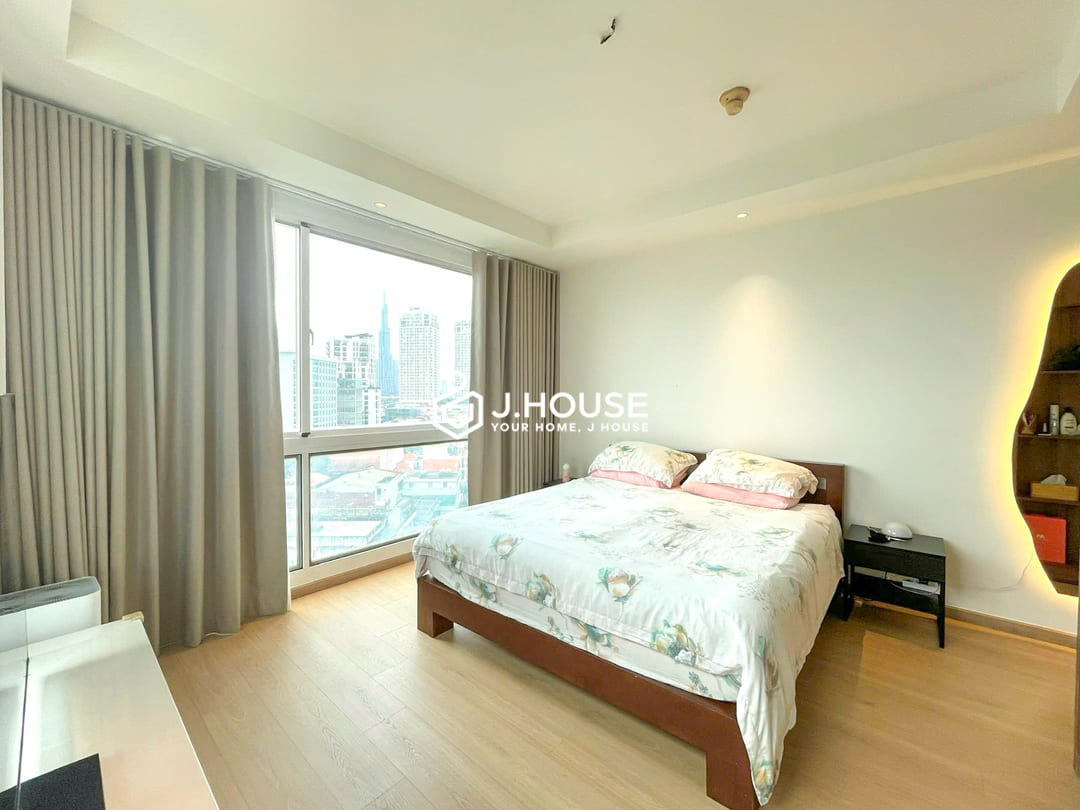 Rent a spacious 3 br Fideco Riverview apartment in Thao Dien, HCMC