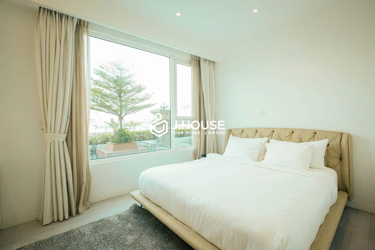 Spacious 1-bedroom Leman Luxury apartment for rent in HCMC