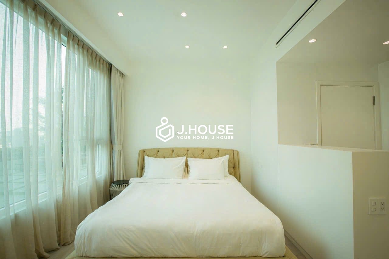 Spacious 1-bedroom Leman Luxury apartment for rent in HCMC