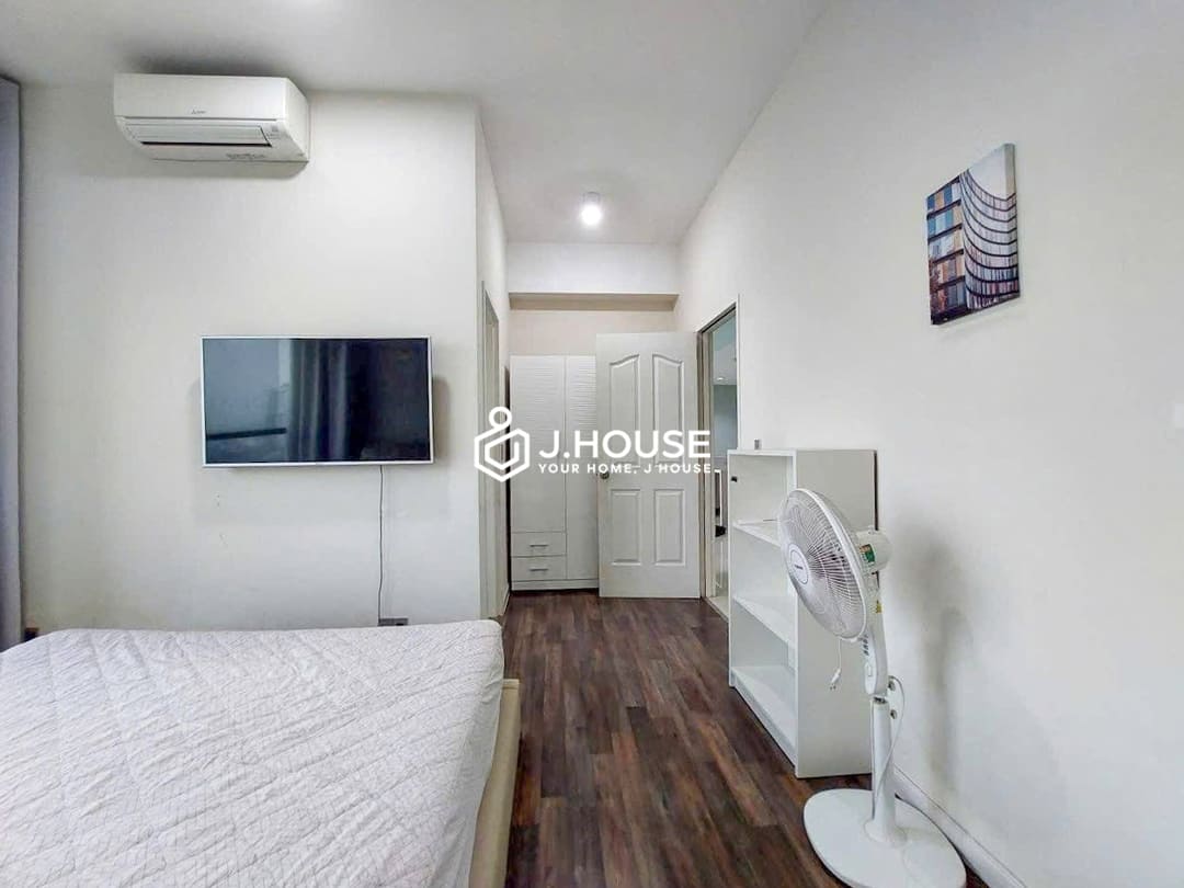 Spacious 2-br apartment for rent at The Ascent Thao Dien condo, HCMC