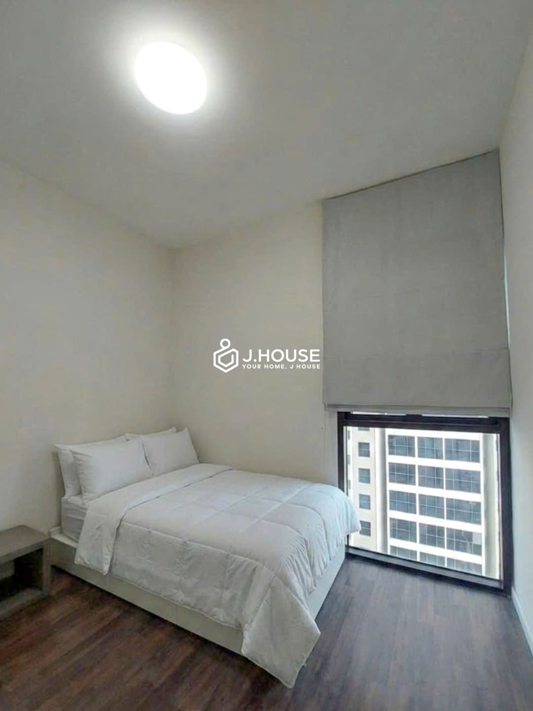 Spacious 2-br apartment for rent at The Ascent Thao Dien condo, HCMC