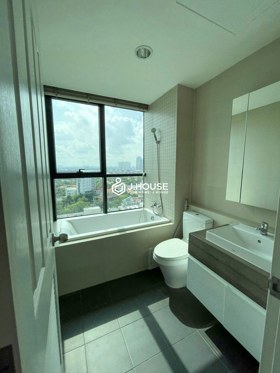 Spacious 2-br apartment for rent at The Ascent Thao Dien condo, HCMC
