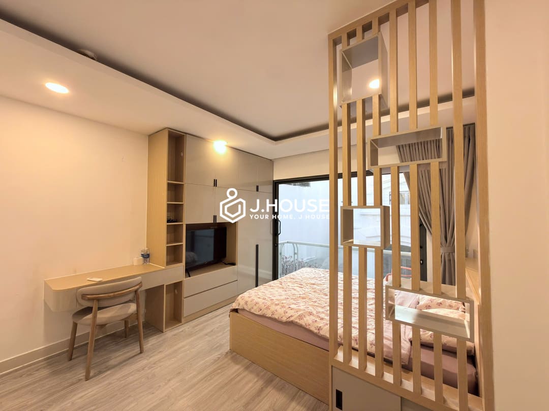 Studio apartment for rent in District 1, HCMC - JooHouse 1