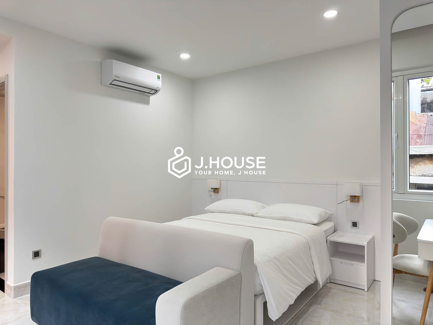 Stylish Studio Apartment with Gym for Rent in D1 - Belong