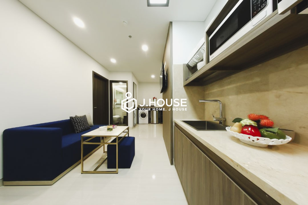 Unique 1-Bedroom with Gym Pool For Rent in Thao Dien Aurora Western Village D2