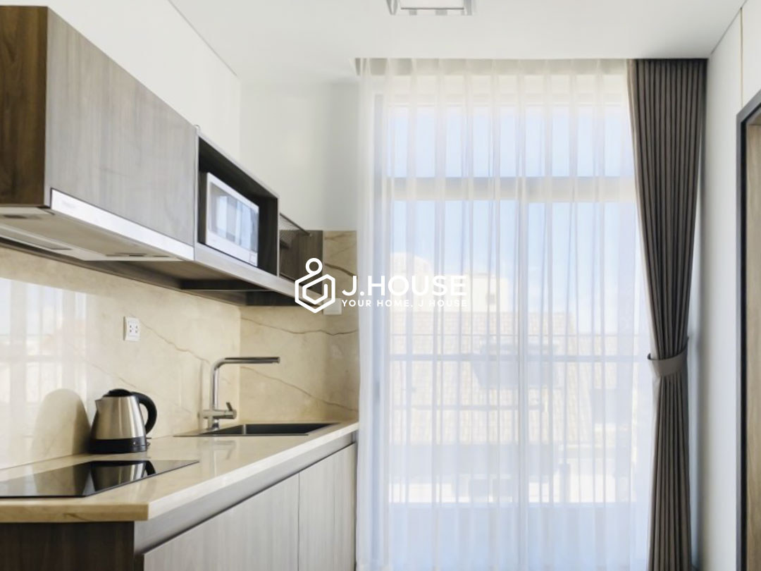 Unique 1-Bedroom with Gym Pool For Rent in Thao Dien Aurora Western Village D2