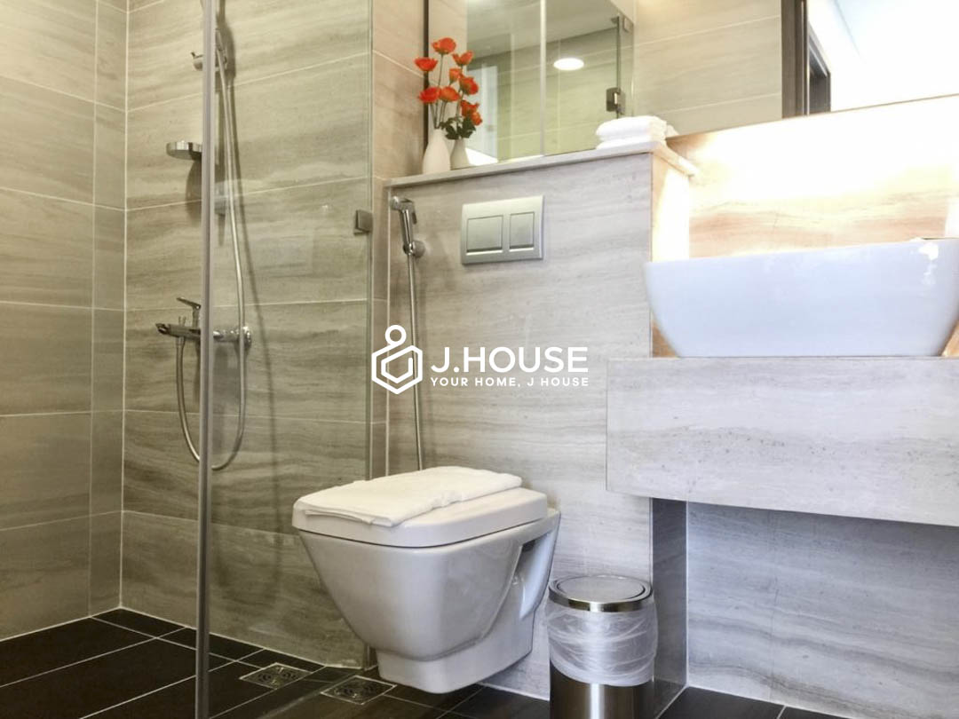 Unique 1-Bedroom with Gym Pool For Rent in Thao Dien Aurora Western Village D2