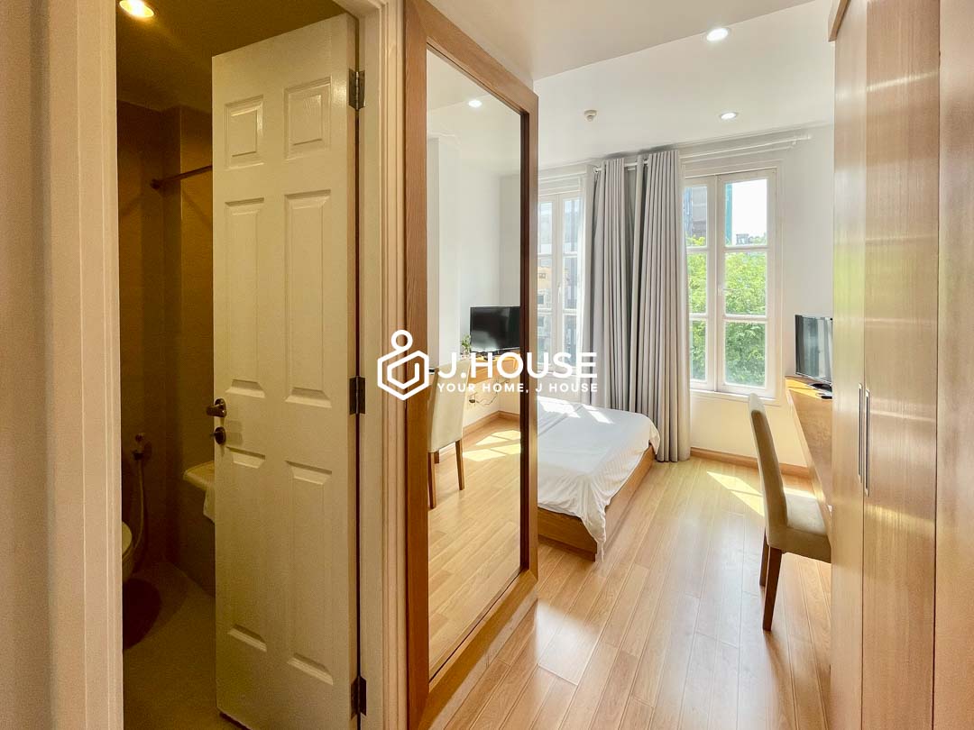 Bright 1-Bedroom Apartment For Rent at Flesta Le Thanh Ton, District 1