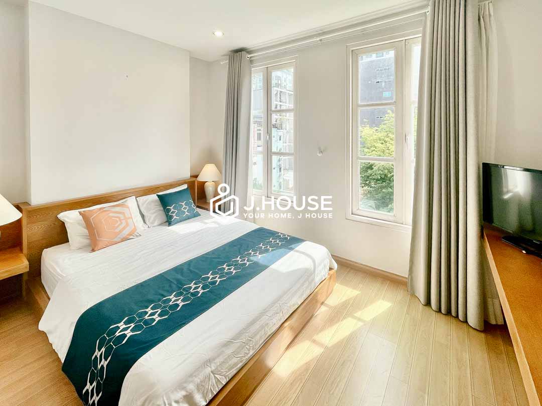 Bright 1-Bedroom Apartment For Rent at Flesta Le Thanh Ton, District 1