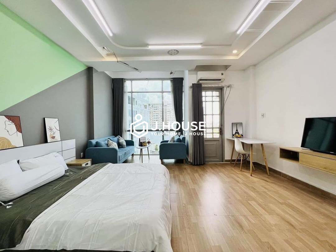 Bright 1-Bedroom For Rent in Binh Thanh near Thi Nghe Canal - Damara