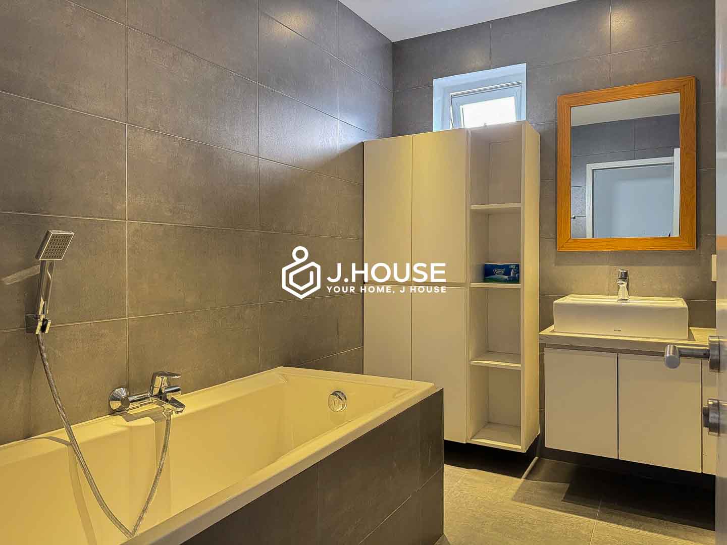 Charming 1-BR For Rent in District 1 near Ben Thanh Market at The Cozy Retrofit