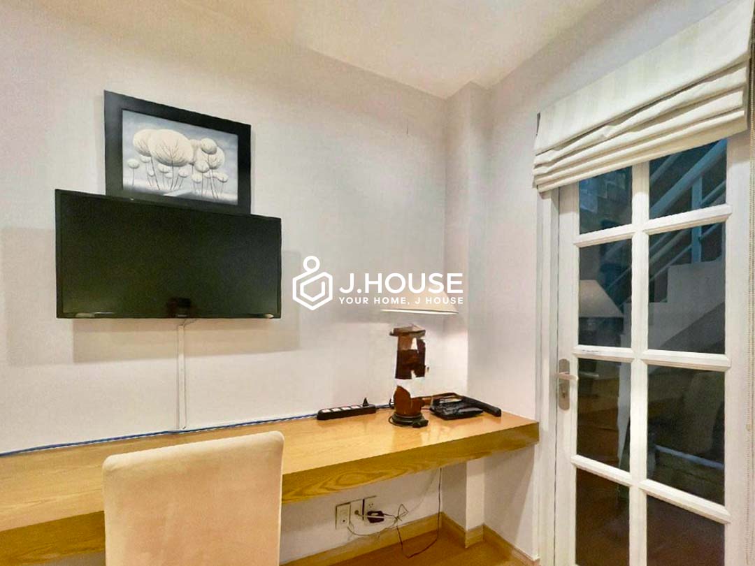 cozy-1-bedroom-apartment-for-rent-in-little-japan-district-1-flesta-