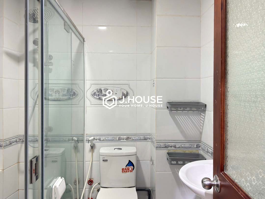 Cozy Pet-Friendly 1-Bedroom For Rent in Binh Thanh - Damara