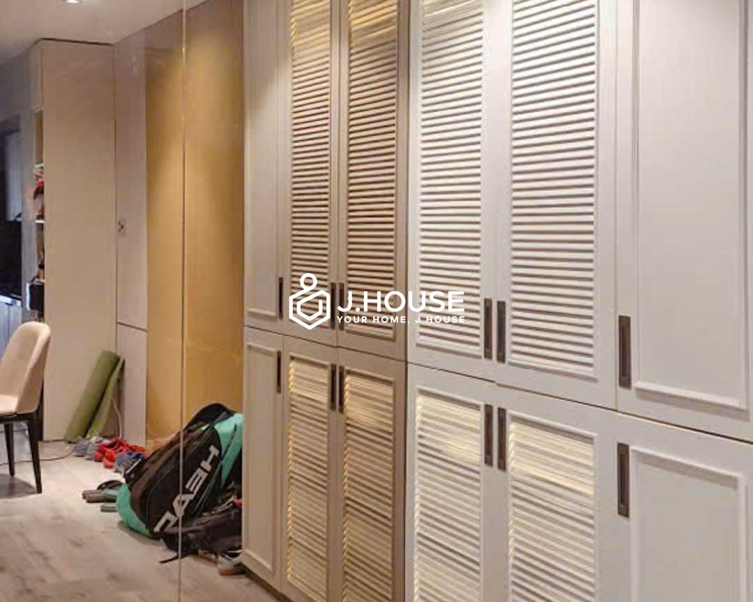 Premium 1-Bedroom For Rent in District 3 at Lucky Residence Suites