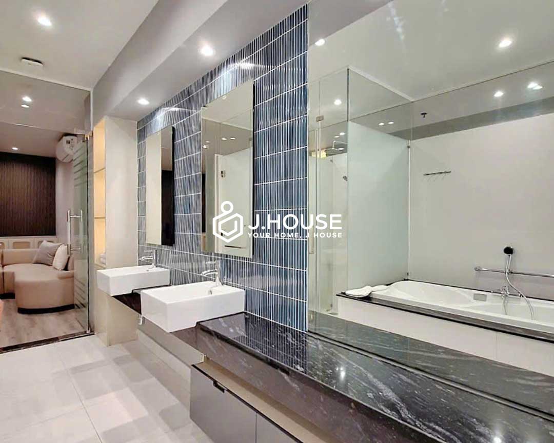 Premium 1-Bedroom For Rent in District 3 at Lucky Residence Suites