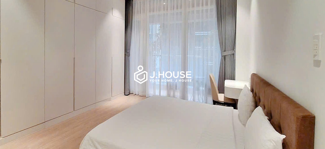 Premium 1-Bedroom with Gym For Rent in District 3 - Lucky Residence Suites