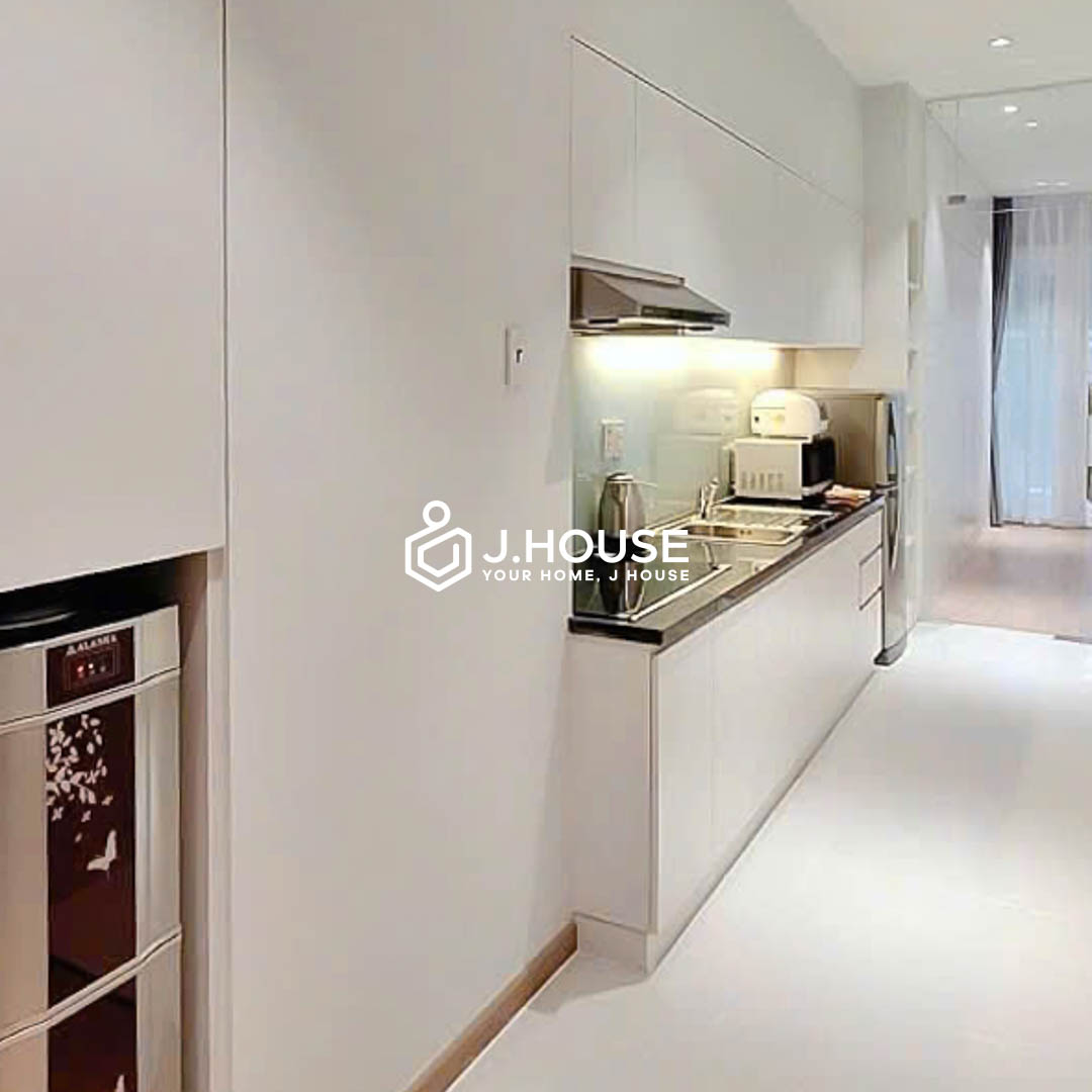 Premium 1-Bedroom with Gym For Rent in District 3 - Lucky Residence Suites