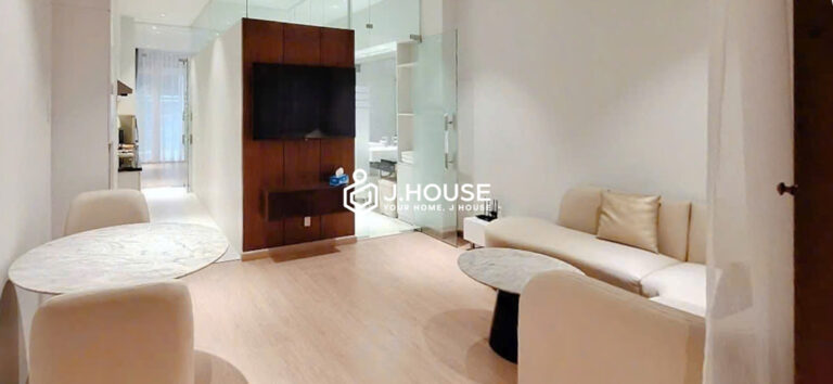 Premium 1-Bedroom with Gym For Rent in District 3 - Lucky Residence Suites