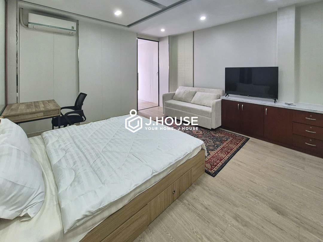 Spacious 1-Bedroom For Rent in Binh Thanh at Kai Apartment