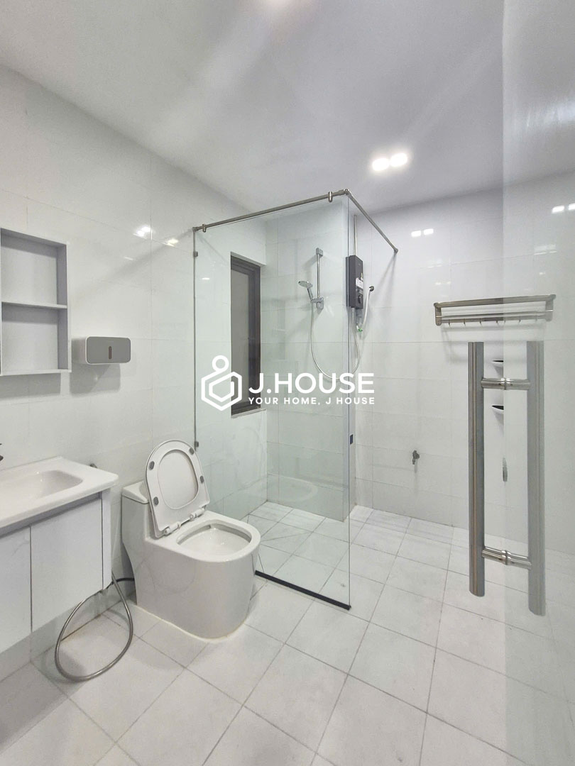 Spacious 1-Bedroom For Rent in Binh Thanh at Kai Apartment